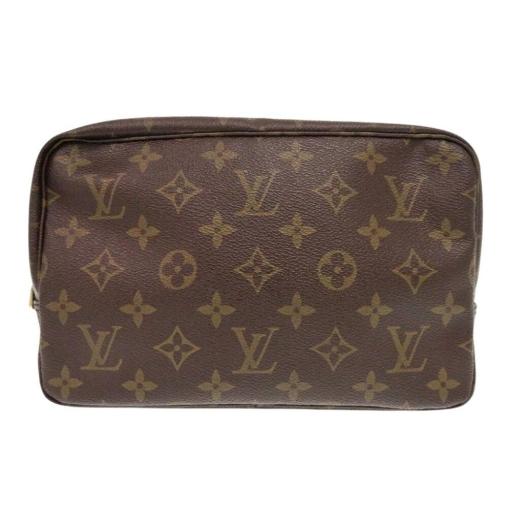 AUTHENTIC LOUIS VUITTON Monogram Trousse Toilette 23 Pouch Bag LTJ397-010226